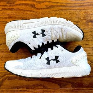 Under Armour Charged Rogue mens 11.5 White Shoes